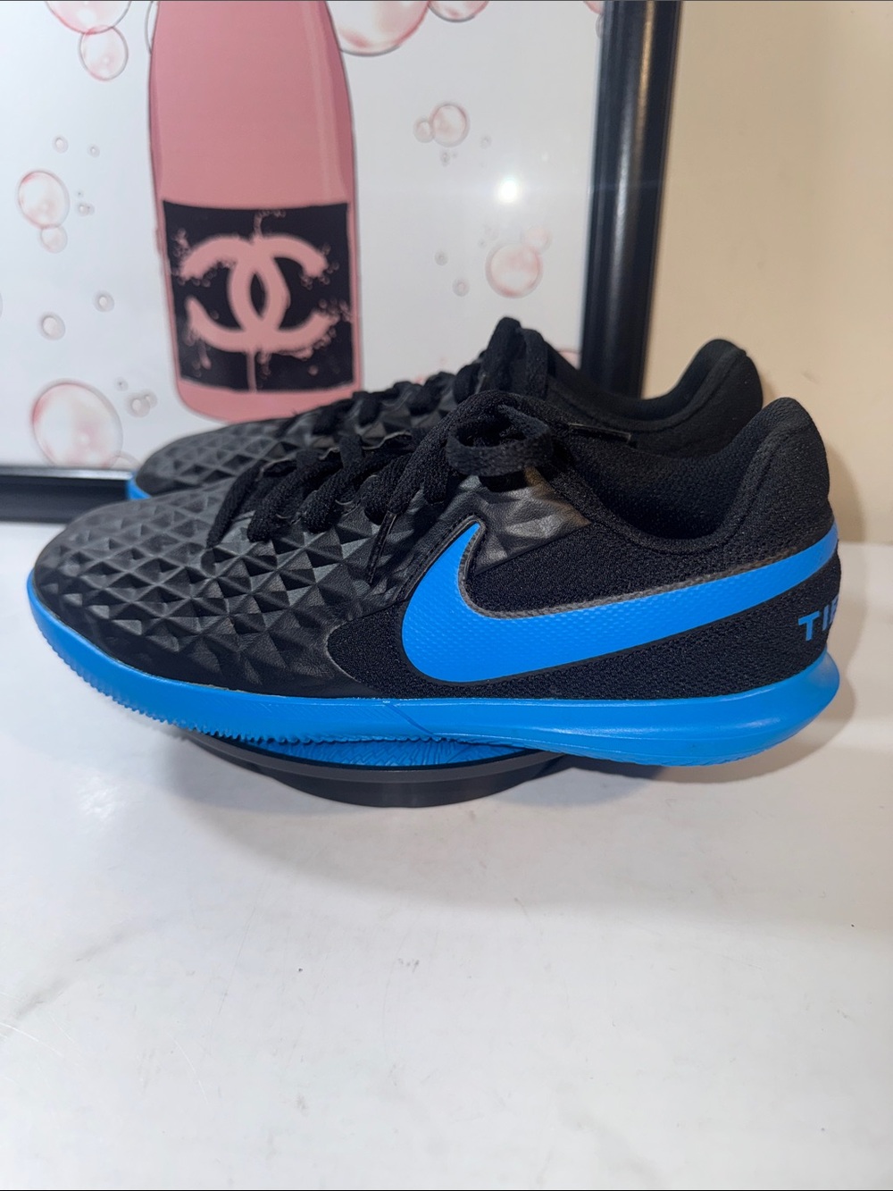 Nike Tiempo Legend 8 Club IC Black/Blue Indoor Soccer Shoes - Size 5Y